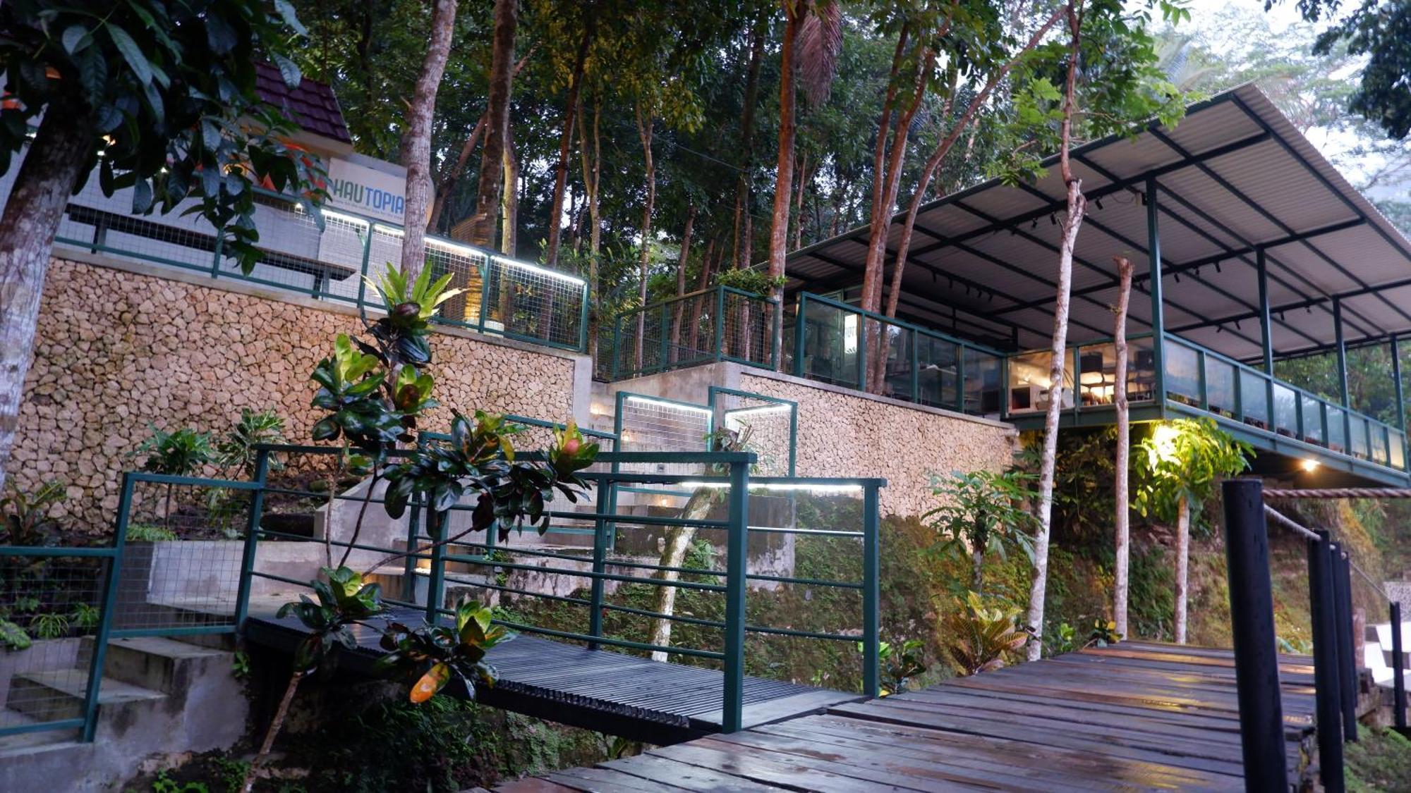 Hau Eco Lodges Citumang Pangandaran Extérieur photo
